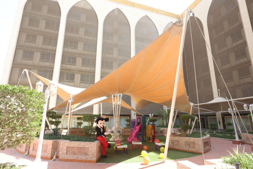 undefined Radisson Blu Hotel Riyadh 8