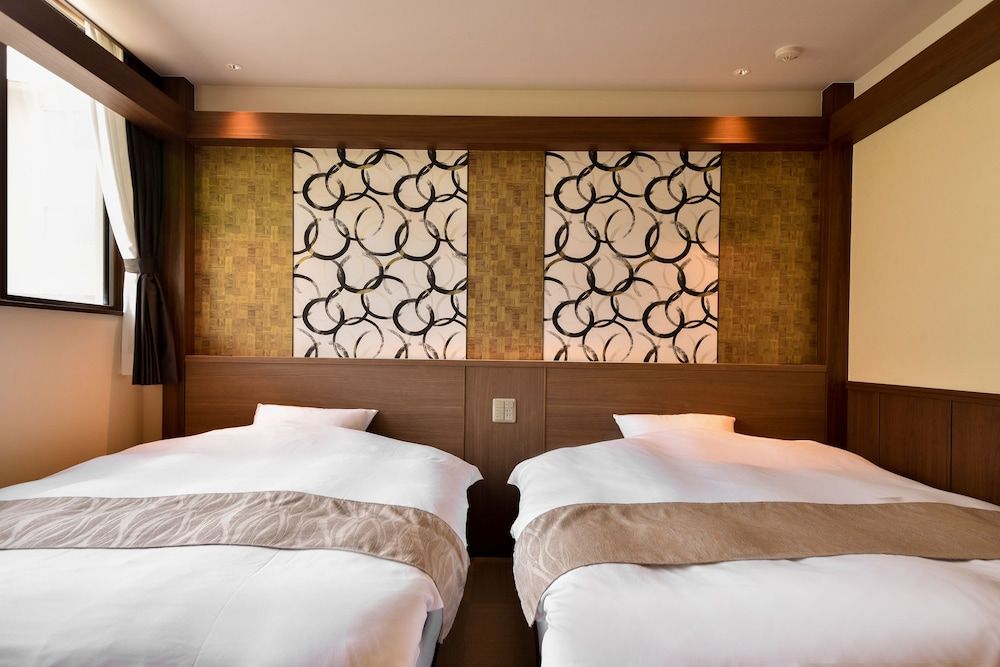 Studio Suite, Futon and 2 Twin, Open-Air Bath