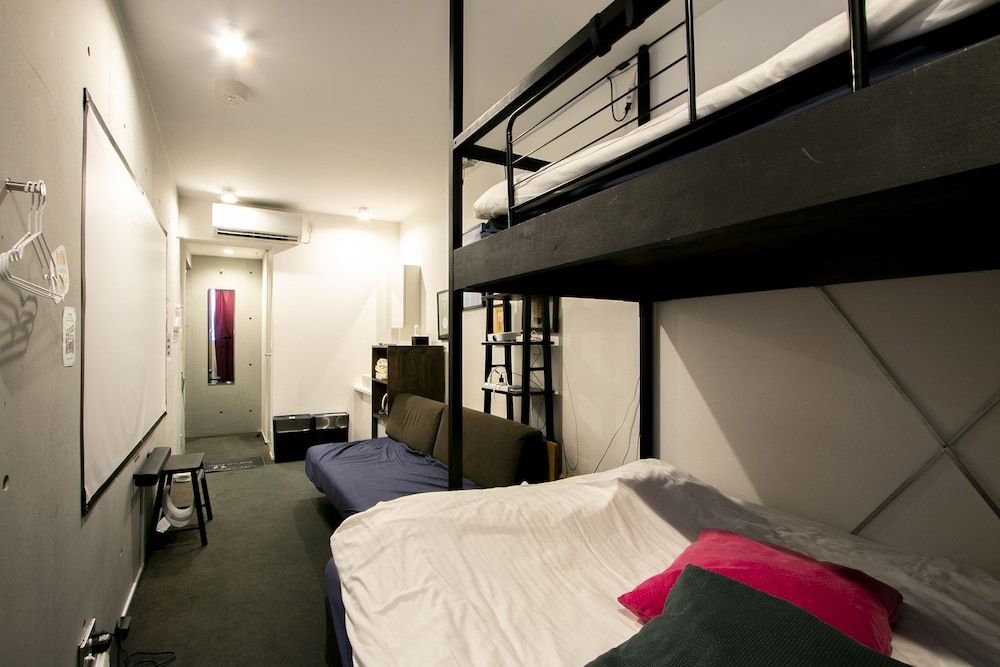 Theatel Haneda Deluxe Loft Room