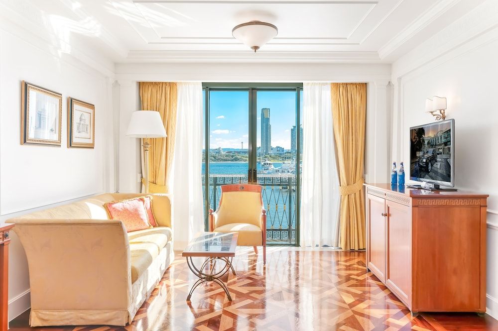 Imperial Hotel Gold Coast Broadwater Suite 6
