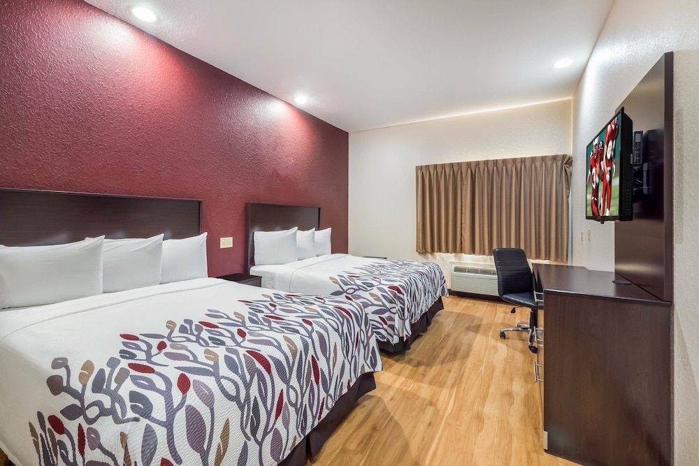 Red Roof Inn Ocala Standard Room, 2 Queen Beds (Smoke Free)