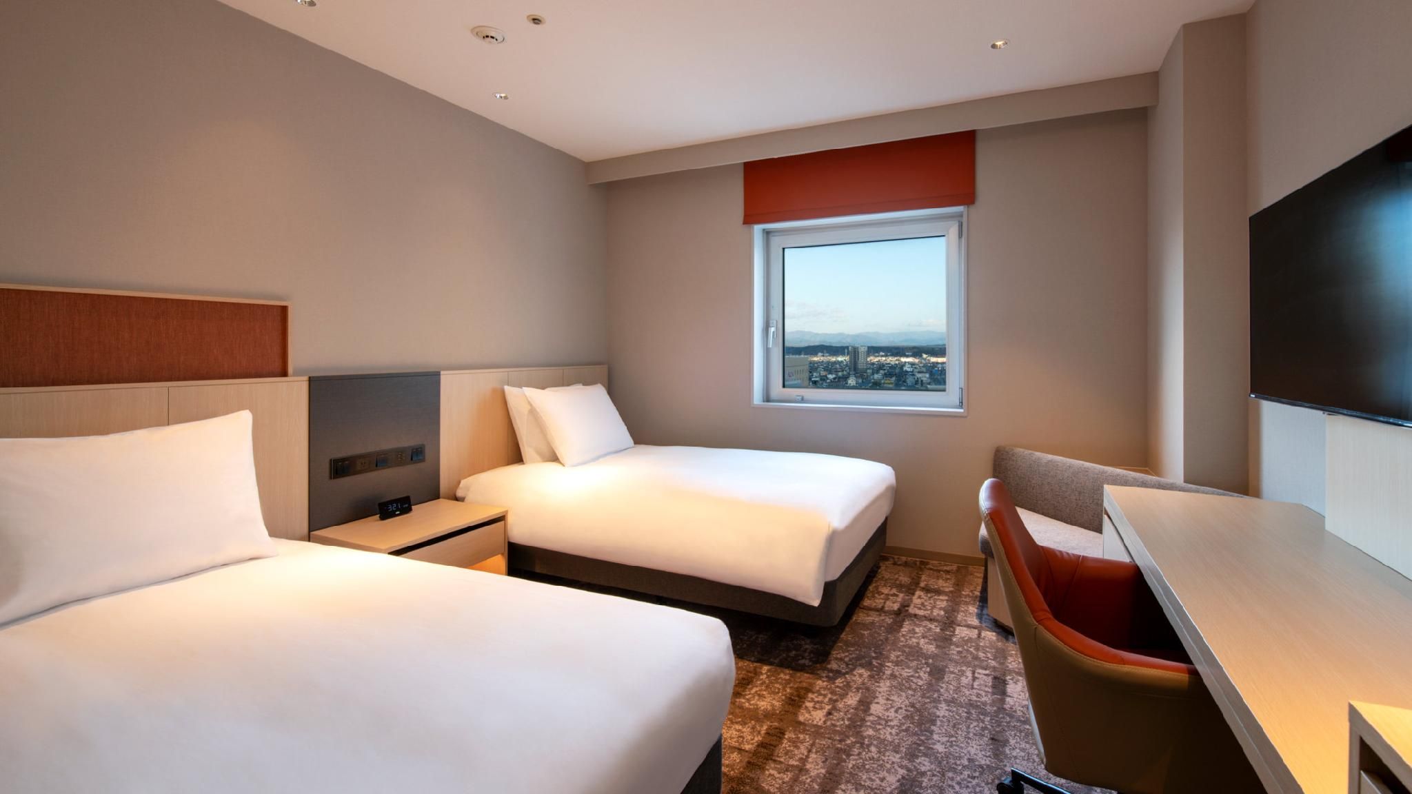 2 Twin Standard
