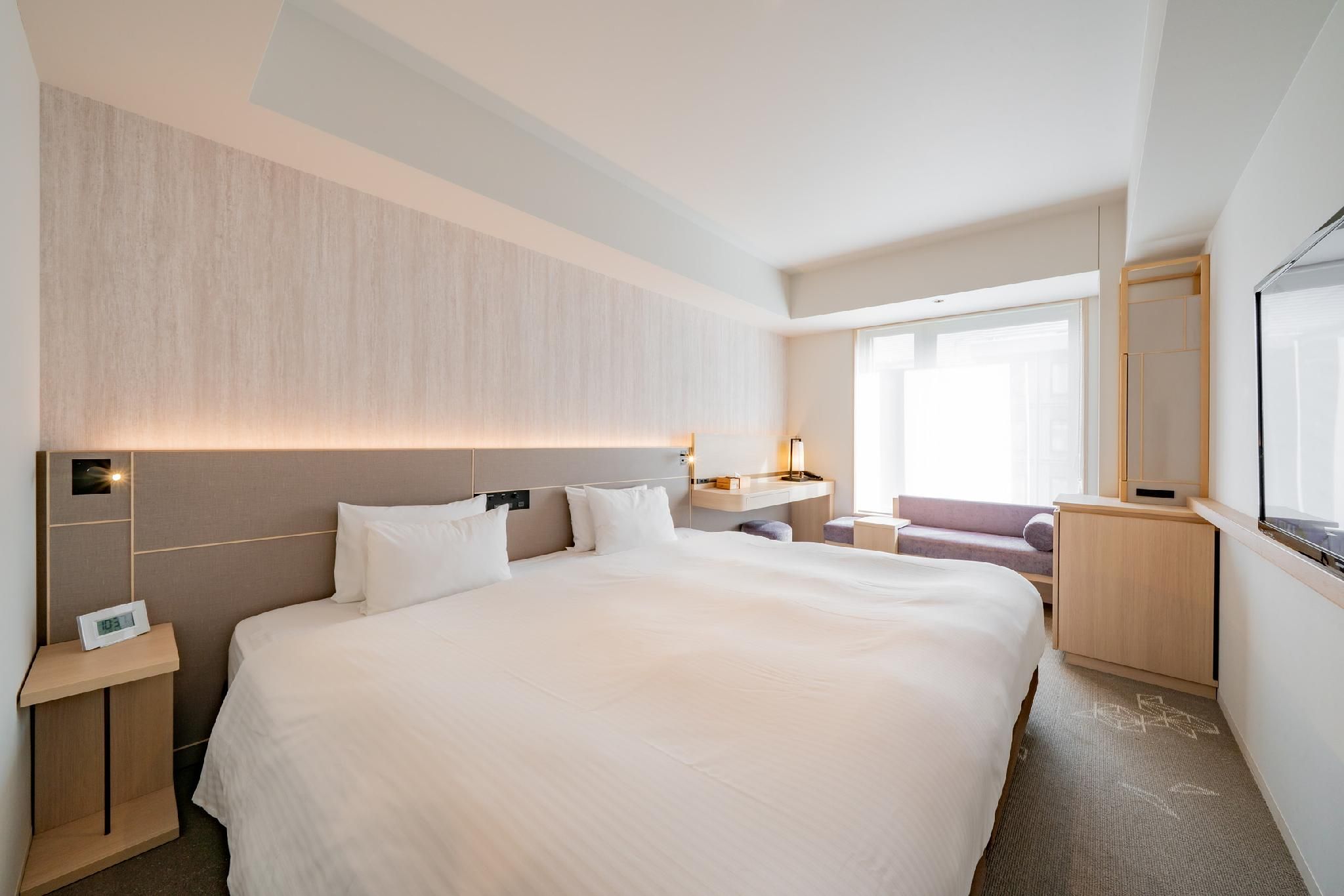 Wide King Double Room