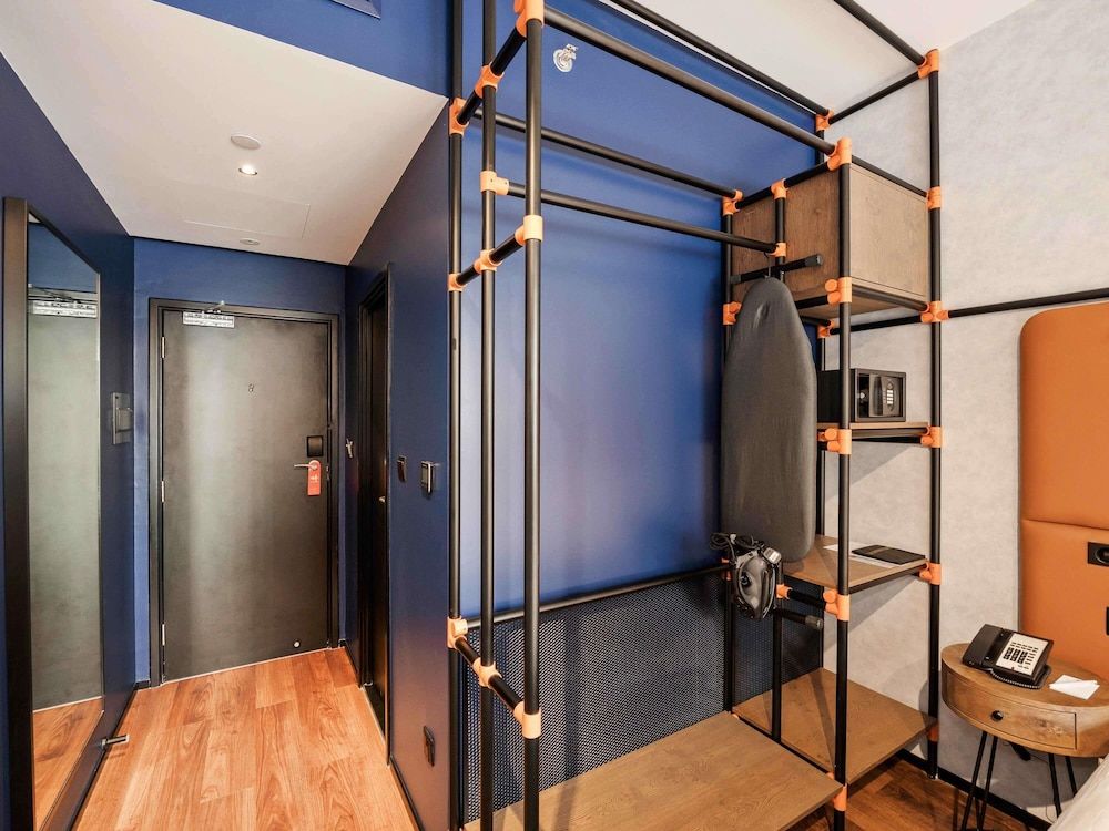 ibis World Trade Centre Dubai Standard Room, 2 Twin Beds 7