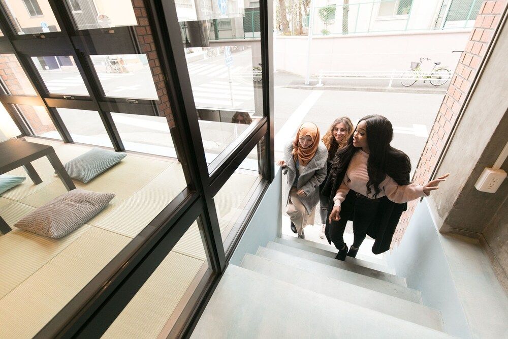 undefined hostel DEN 2