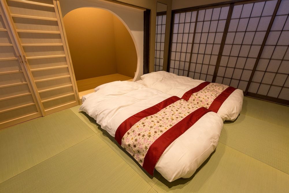 undefined Sen Toji Uomitsu 10