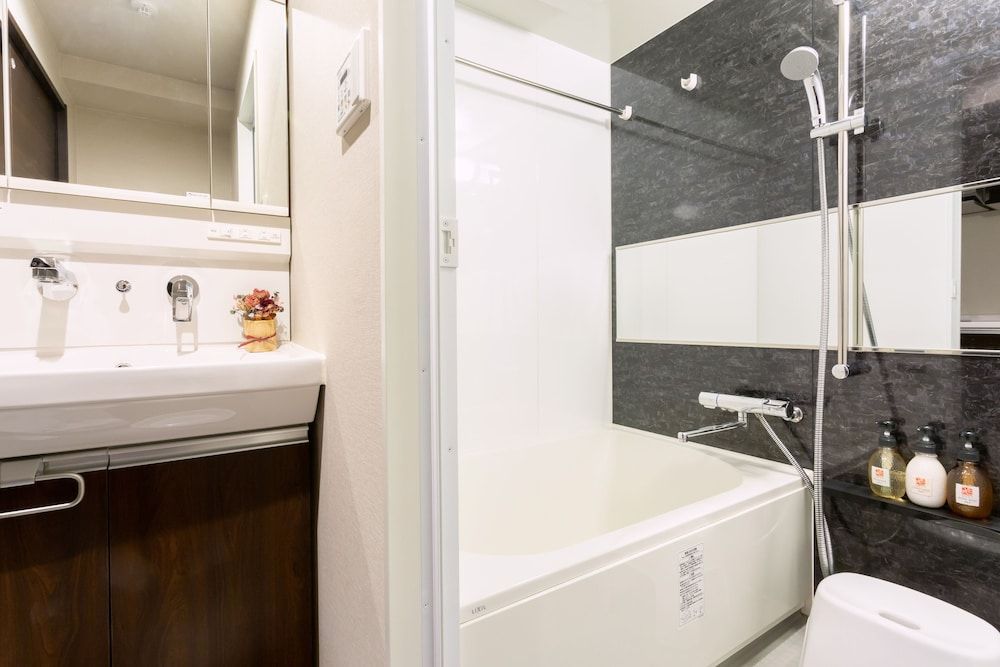 undefined Nedoco Osaka West 10