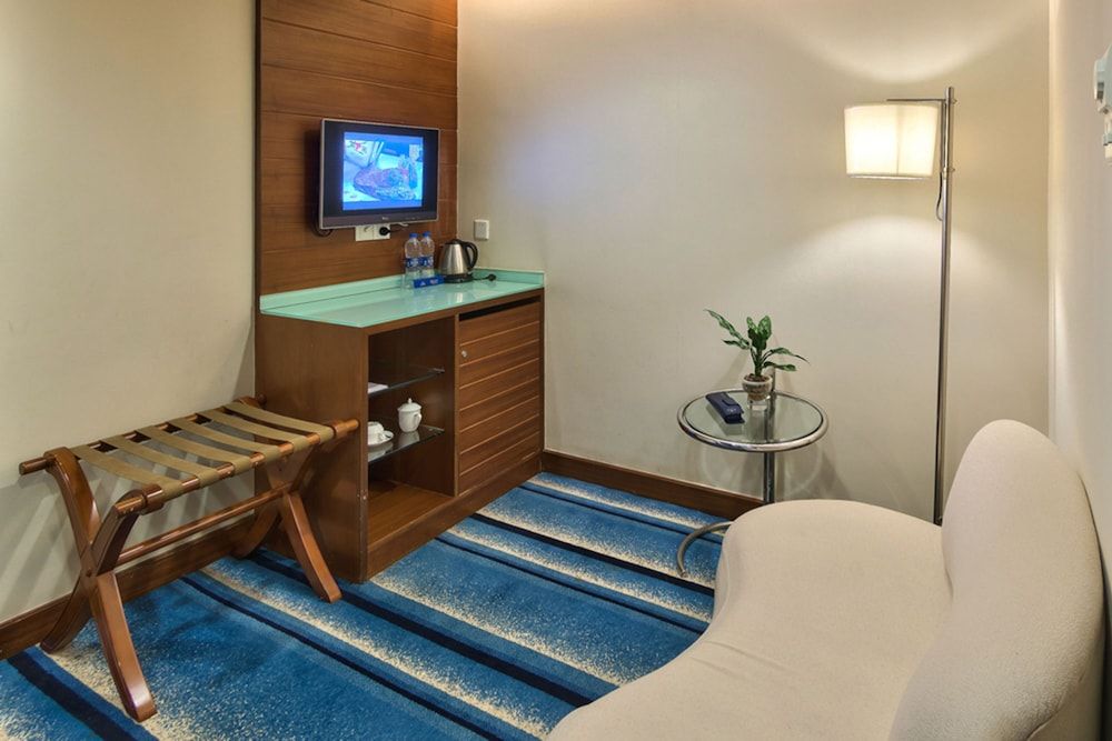 Ocean Hotel Guangzhou Standard Double Room, No Windows (No Window) 5