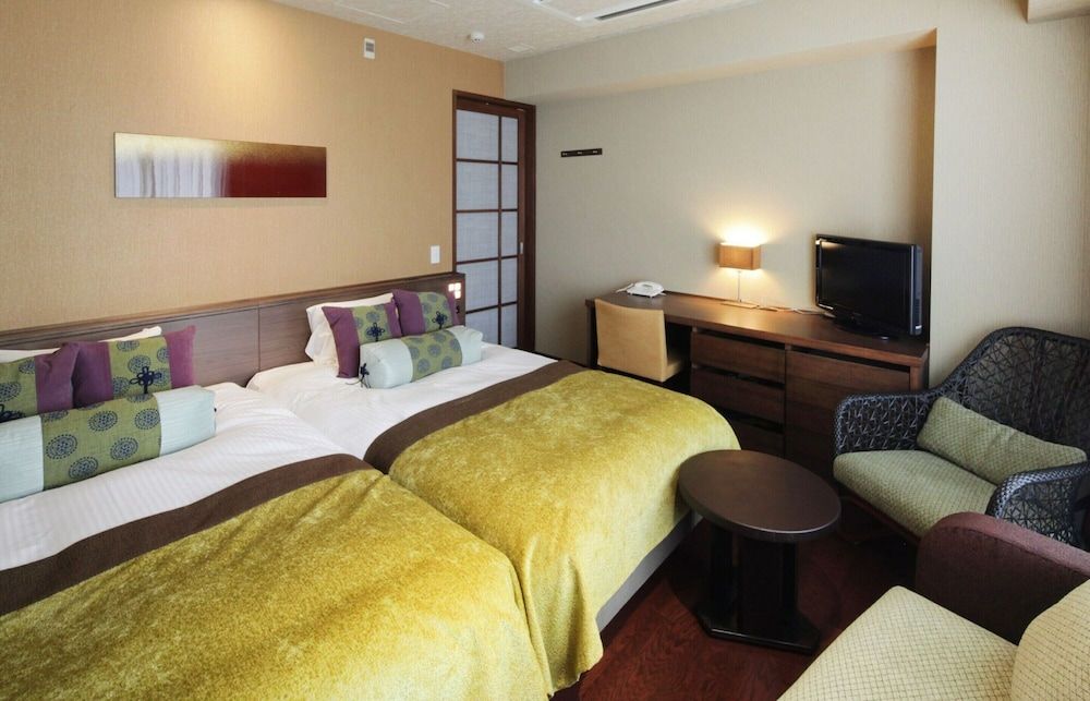 Twin Room (With Castle View)