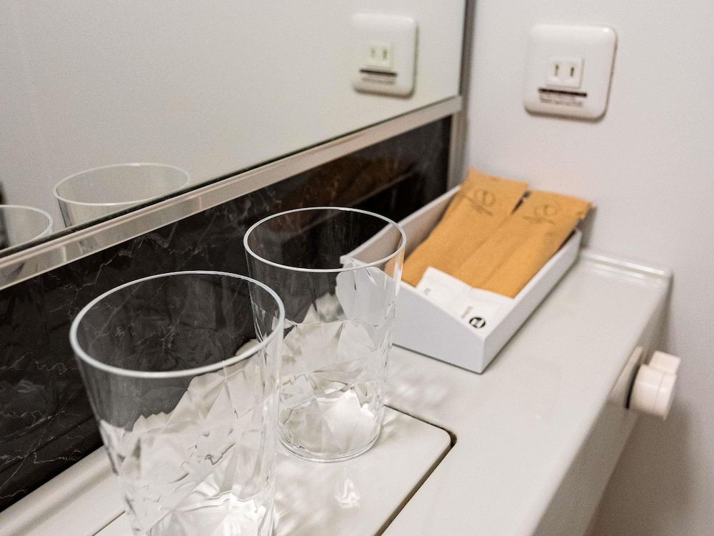 Ibis budget Osaka Umeda Standard Room, 1 Double Bed 8