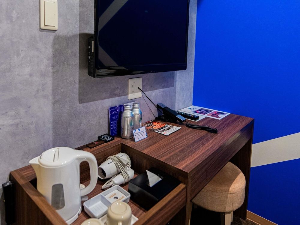 Ibis budget Osaka Umeda Standard Room, 1 Double Bed 9