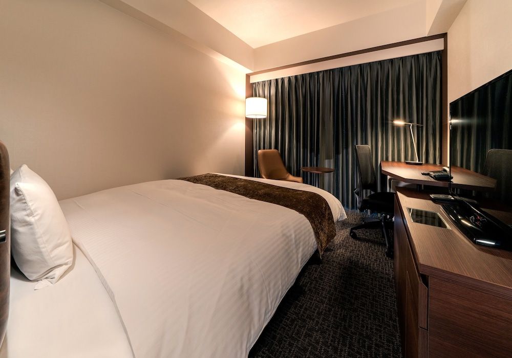 Standard Double Room, Smoking
