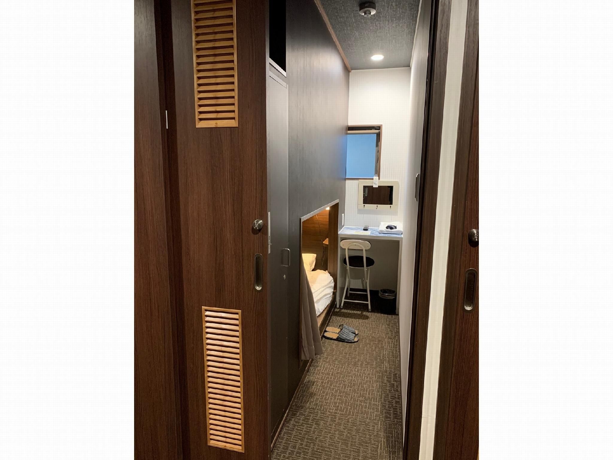 Capsule Room for Male - Lower Level