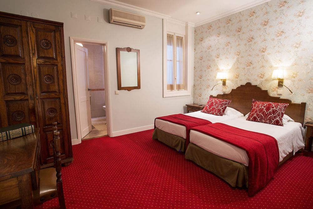 undefined Hotel Dom Sancho I 8