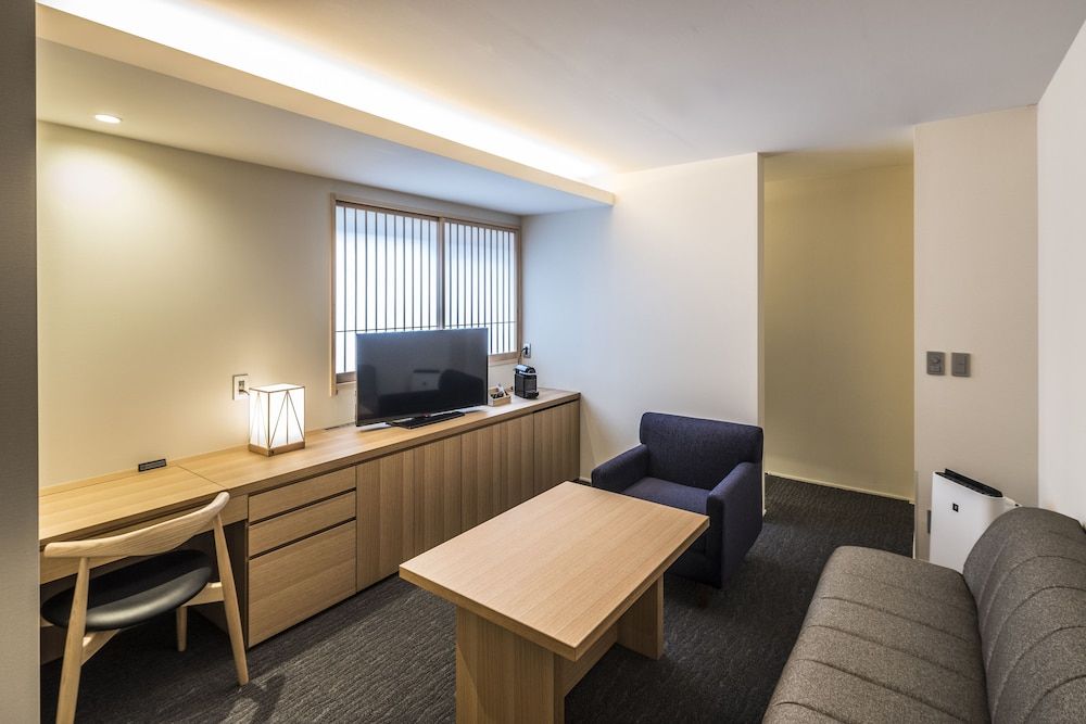 undefined Tomoya Residence Hotel Kyoto Nijo Takakura 4