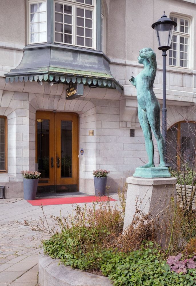 undefined Hotel Esplanade, BW Signature Collection 7