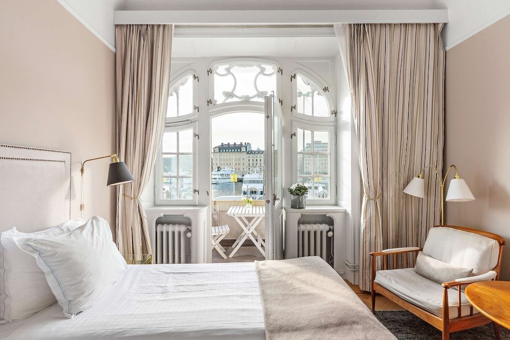 Deluxe Room, 2 Twin Beds, Non Smoking