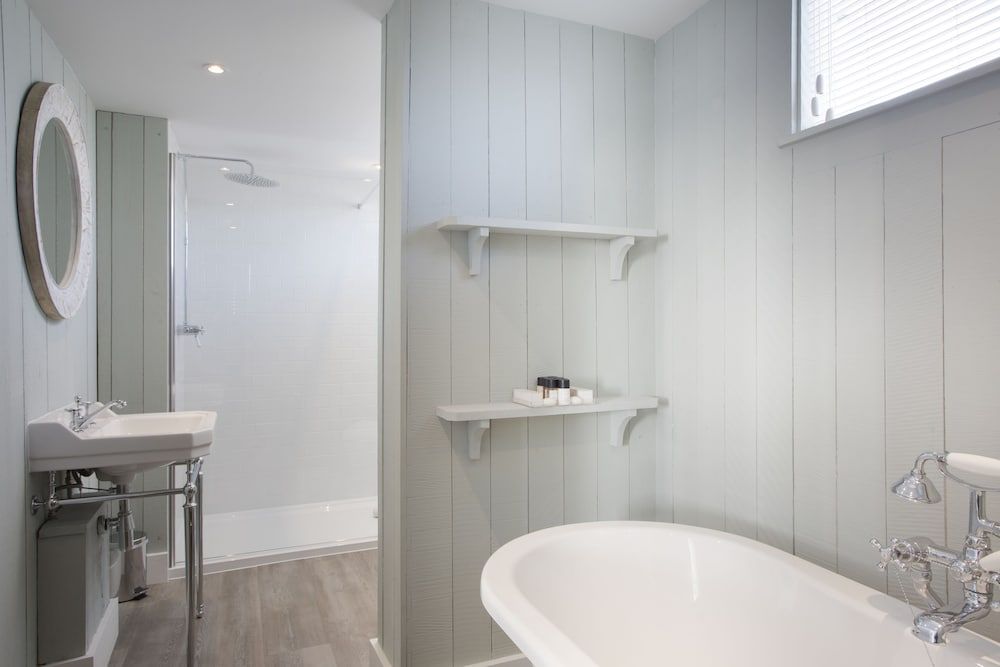 Royal Hotel Premium Double Room 8