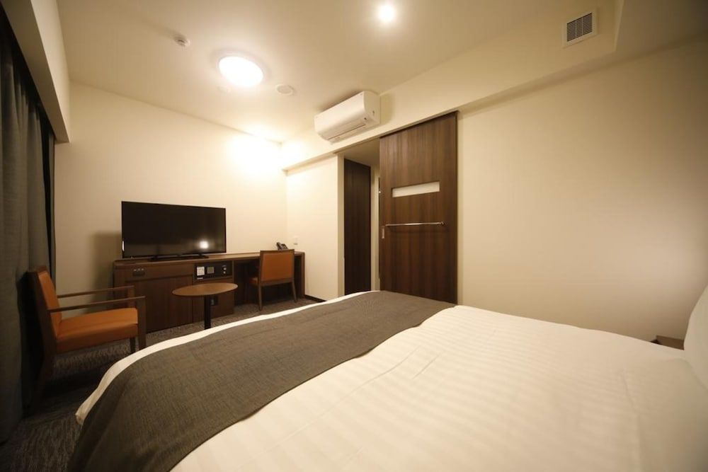 Moderate Queen Room without Cleaning Service