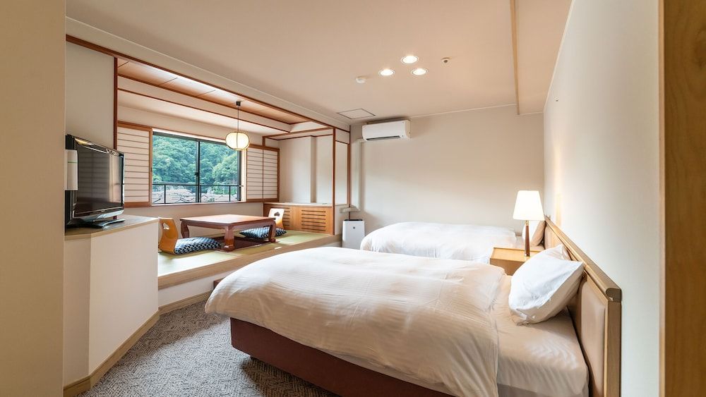 Standard Japanese-Western-Style-Room - Shared Bathroom - Non-Smoking