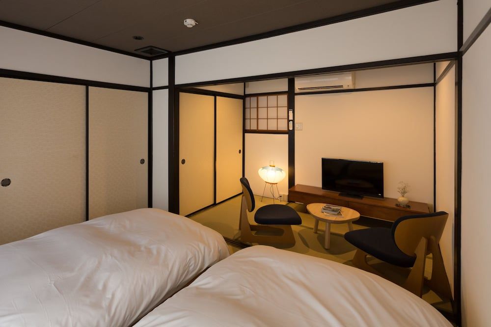 undefined Higashiyama Aritsuki 8