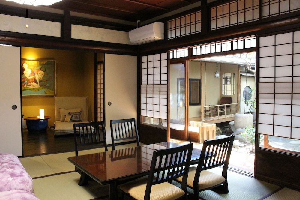 Tanoya Japanese Style Quadruple Room 6