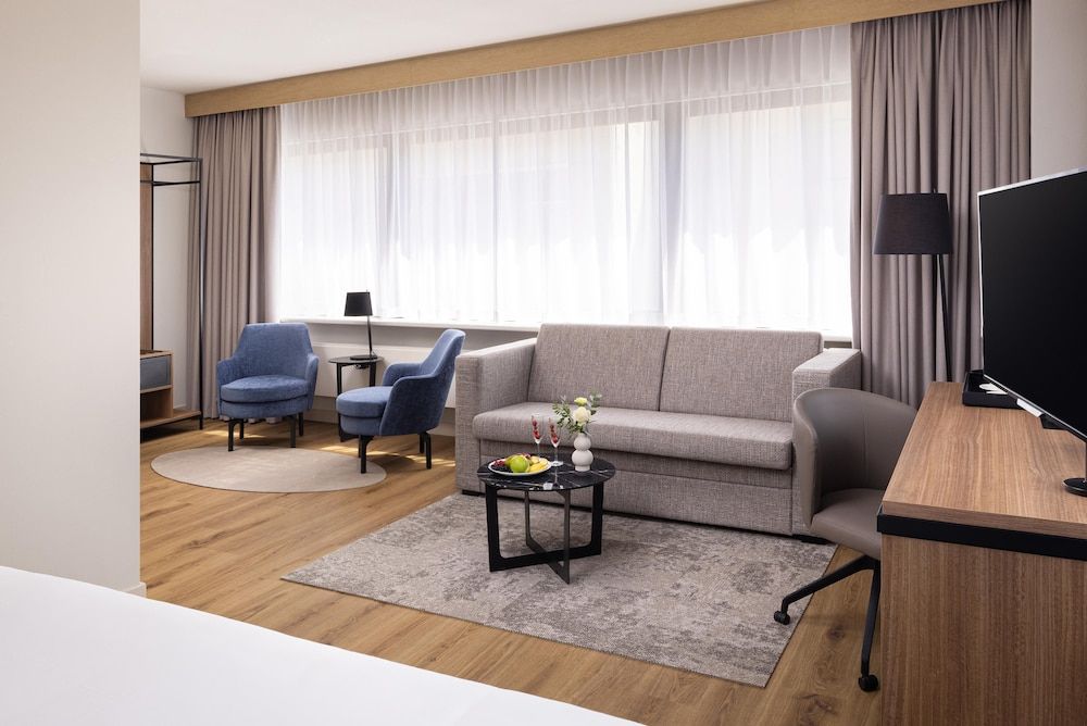 NH Atlanta Rotterdam Standard Room 15