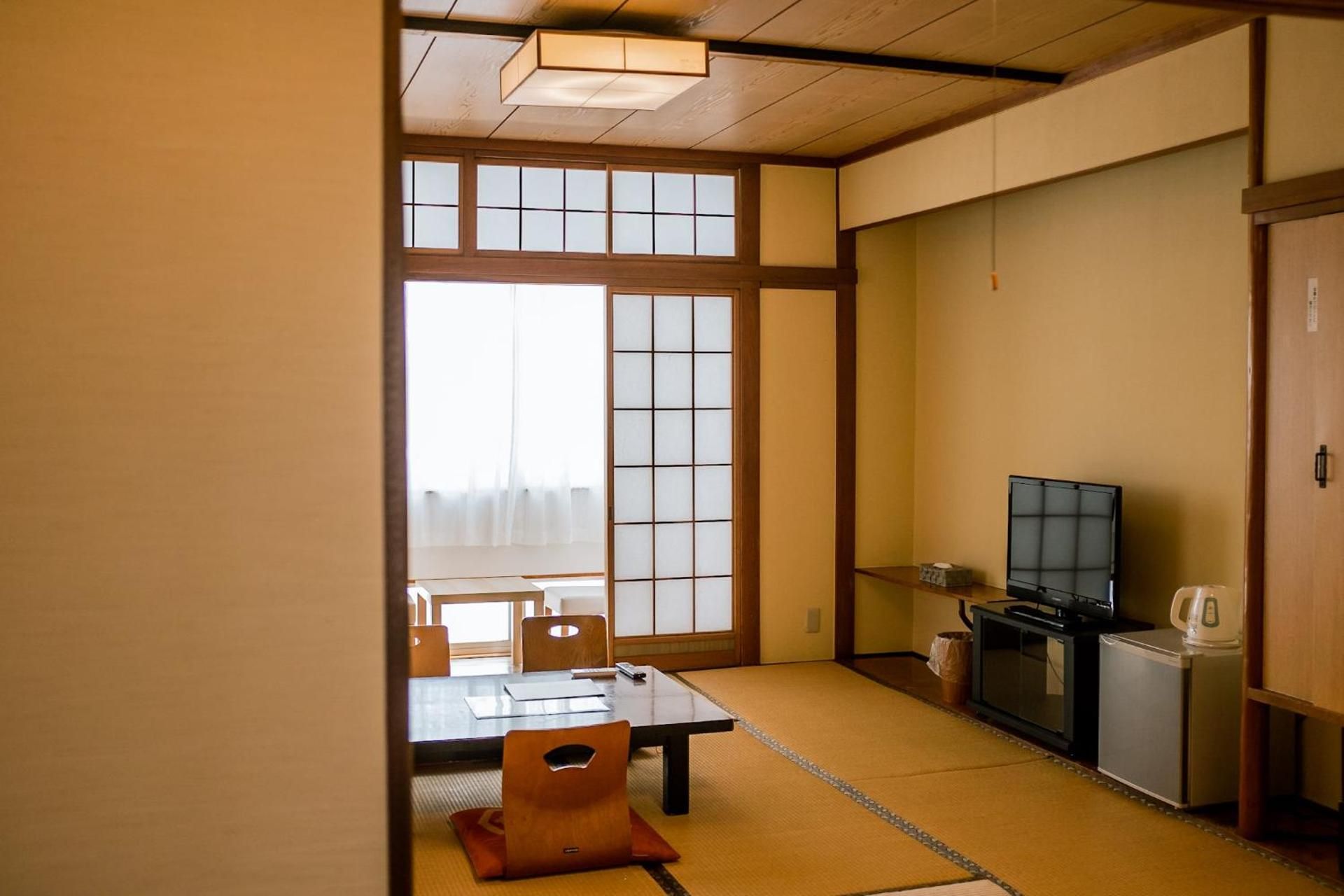 Triple Room with Shared Toilet