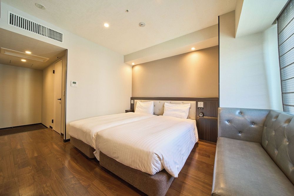 Deluxe Twin Room, Smoking