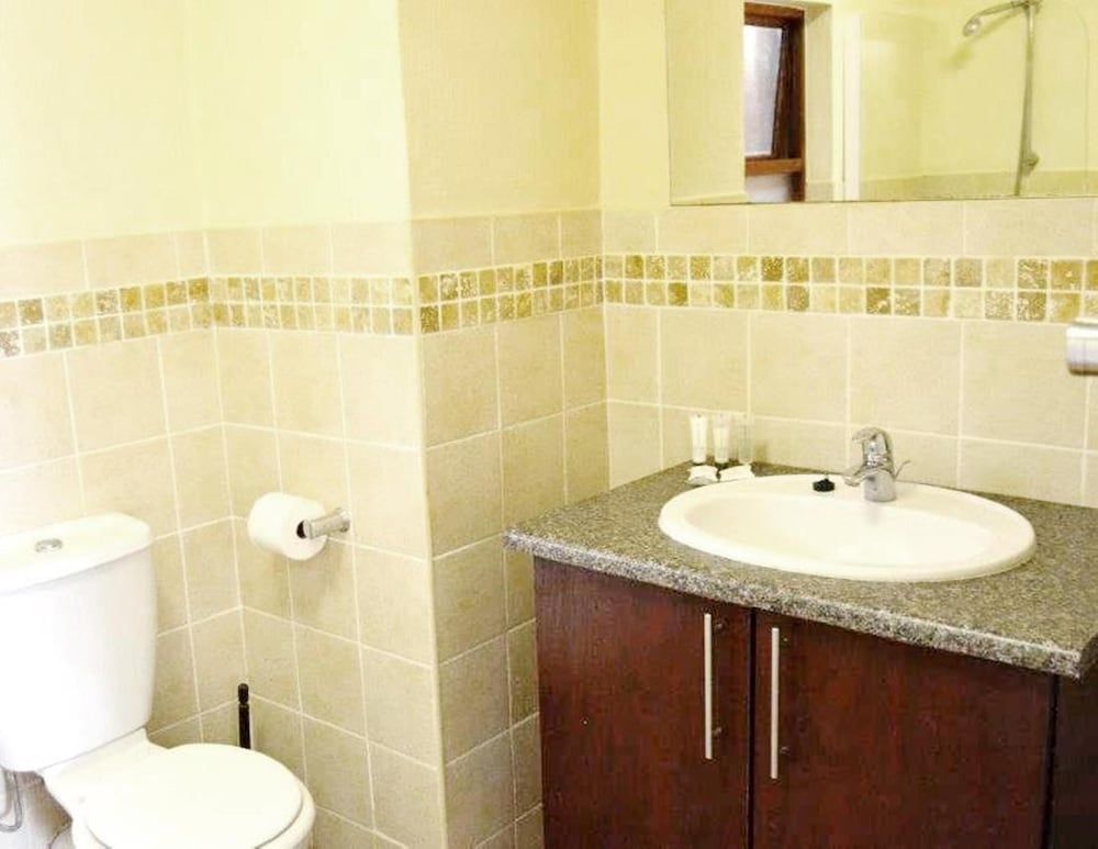 The Edwardian Standard Room, 1 Double Bed 9