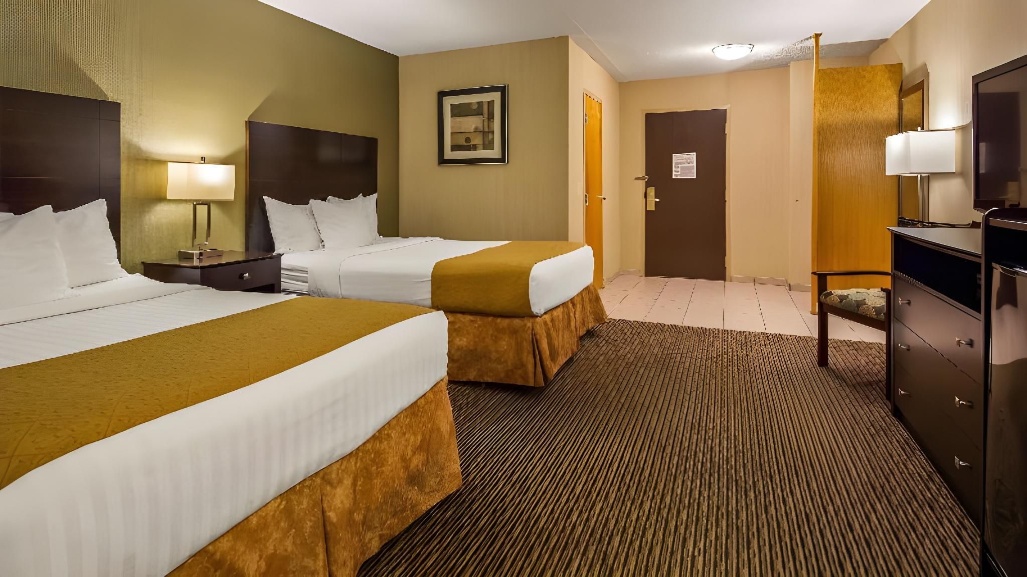 2 double beds, nonsmoking