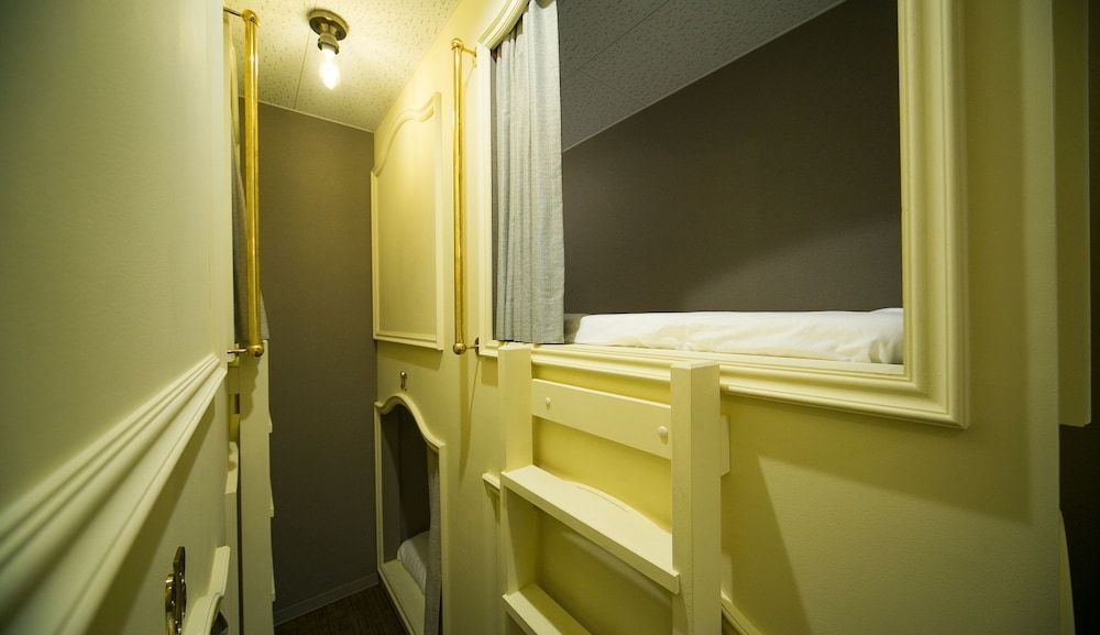 undefined The Wardrobe Hostel Roppongi 10