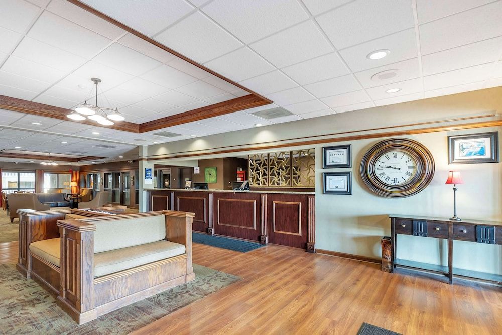 Best Western Plus Steeplegate Inn