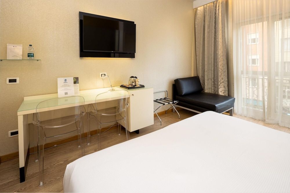 Best Western Hotel Luxor Standard Room, 1 Queen Bed 13