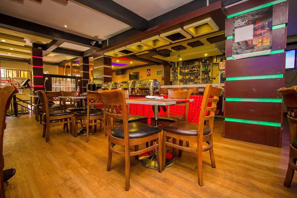 undefined Enkare Hotel 8