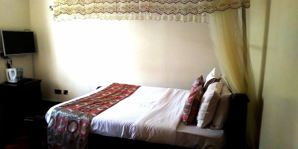 Orchid Homes Standard Double room 3