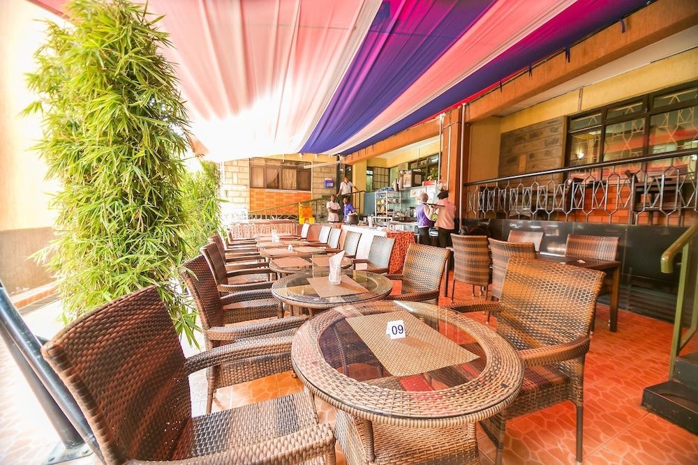 undefined Upperhill Blueberry Hotel 7