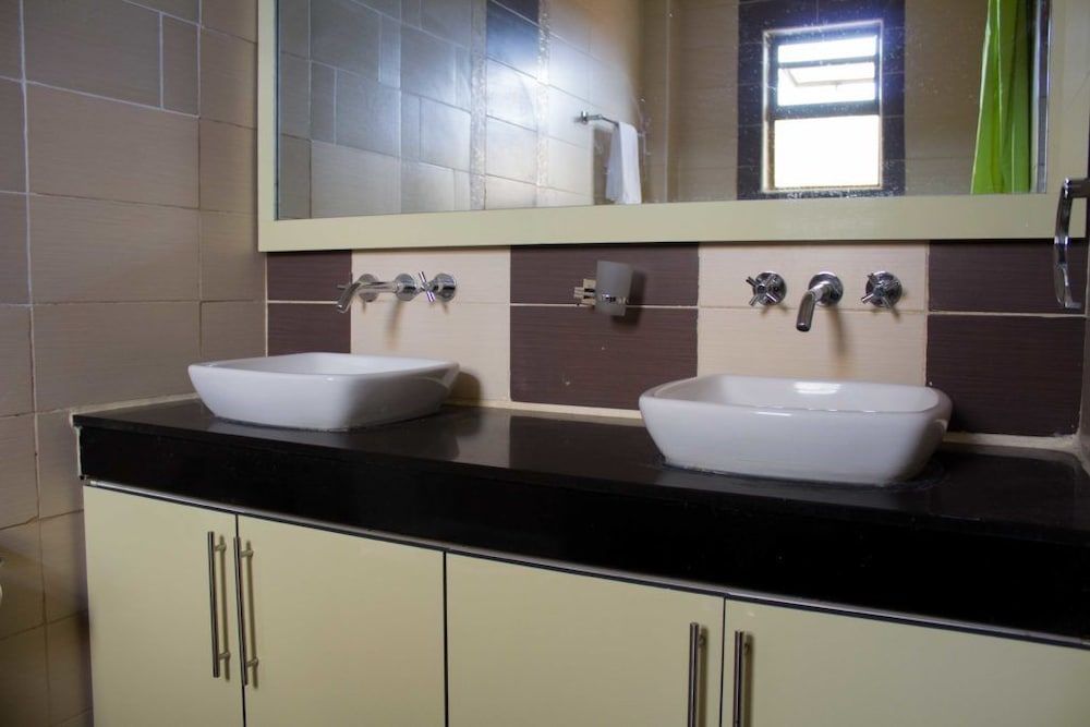 Sky View Park Apartments Apartment, 3 Bedrooms 49