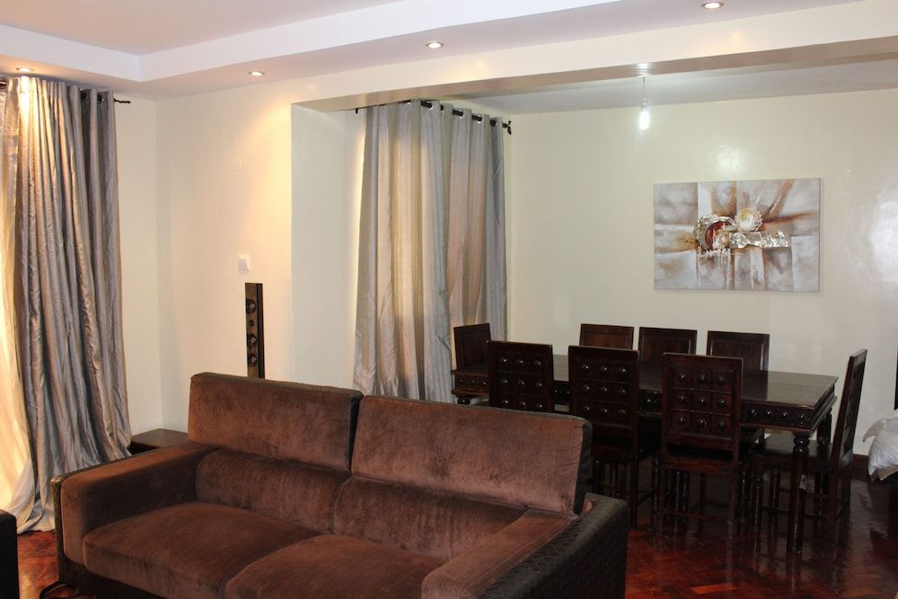 Sky View Park Apartments Apartment, 3 Bedrooms 26