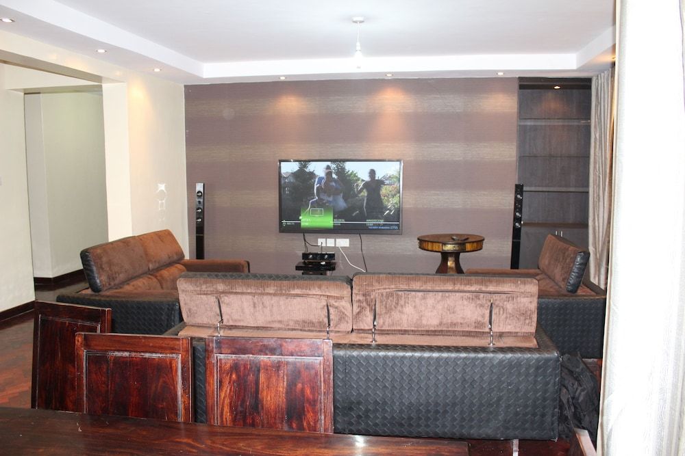 Sky View Park Apartments Apartment, 3 Bedrooms 39