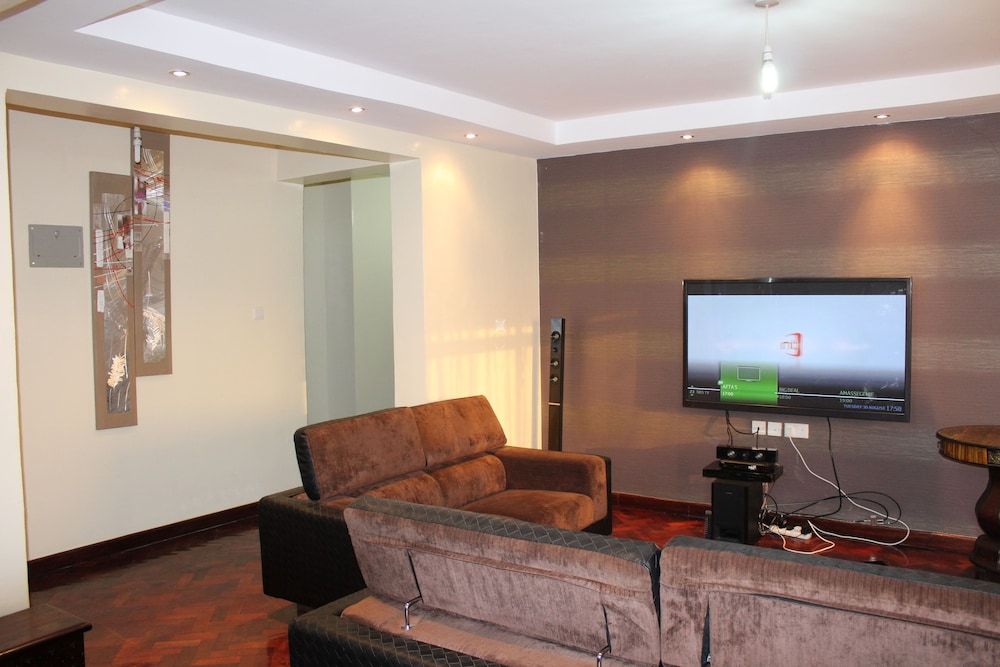 Sky View Park Apartments Apartment, 3 Bedrooms 38