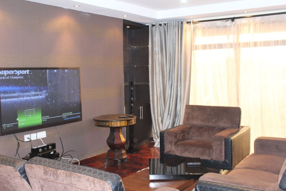 Sky View Park Apartments Apartment, 3 Bedrooms 36