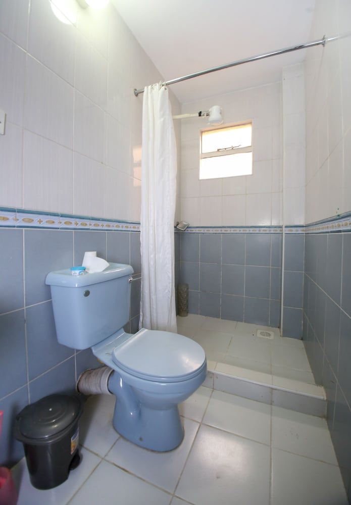 Leon Villas Guest House Economy Room 13