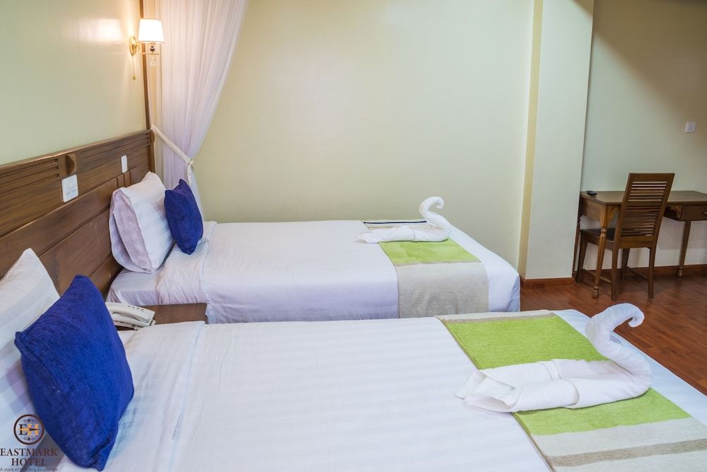 Eastmark Hotel Standard Double Room 3