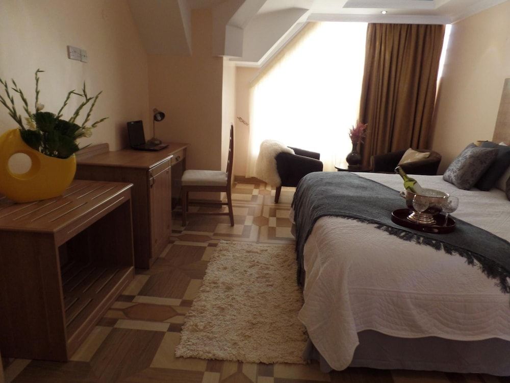 Villa Leone Standard Double Room 25