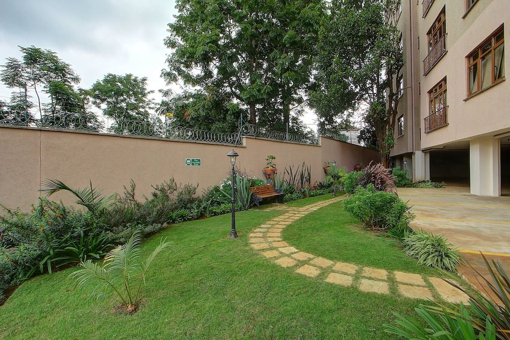 undefined Fenesi Gardens Apartments 6