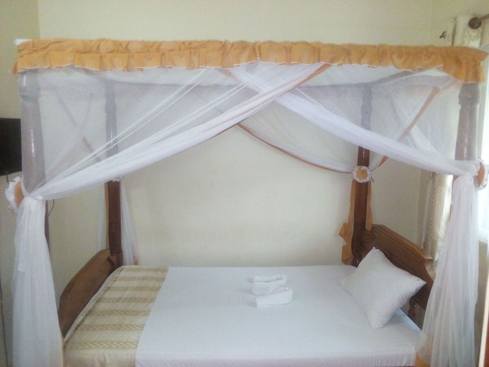 Kinondoni Diamond Hotel Single Room 4