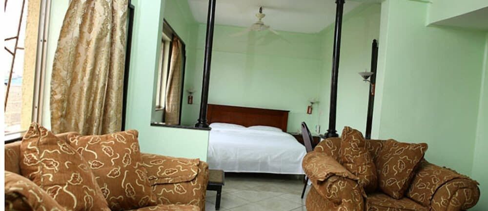 undefined Sandton Palace Hotel 8