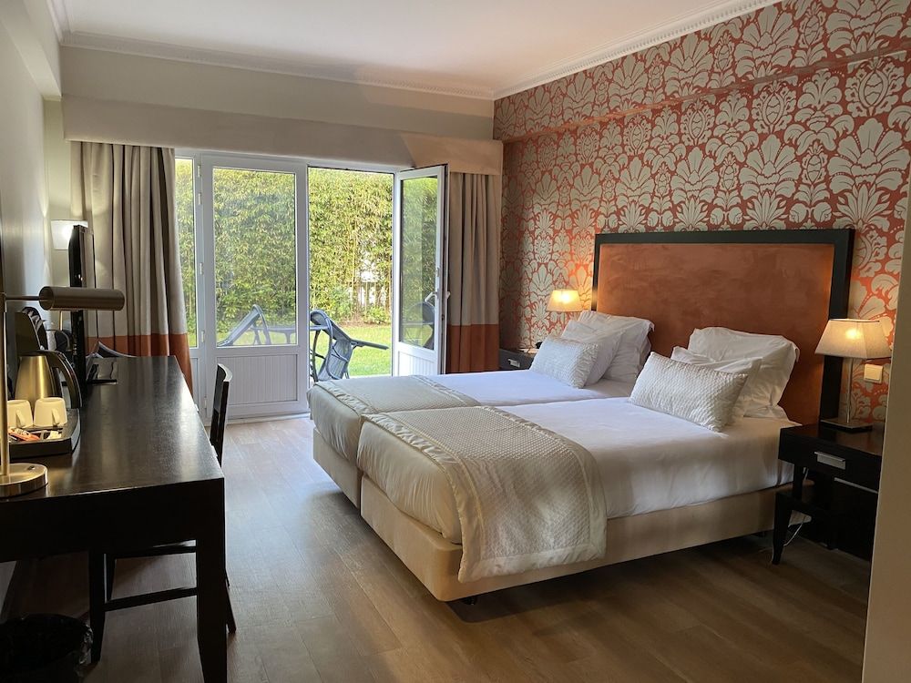 Hotel Inglaterra Standard Twin Room 3