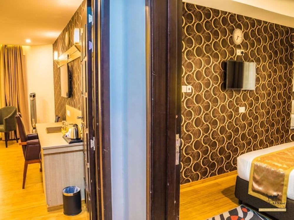 The Ole-Ken Hotel Family Double or Twin Room 7